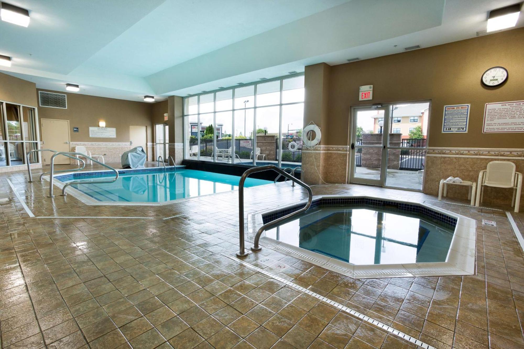 Drury Inn & Suites Dayton North Kültér fotó
